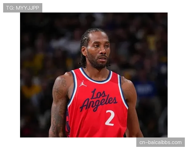 伦纳德砍下15分快船半场领先国王20分牢牢掌控比赛局势