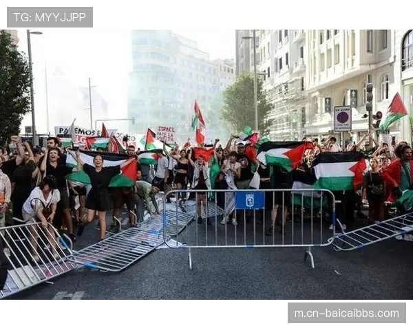 西班牙队内矛盾加剧 球员关系紧张或影响表现